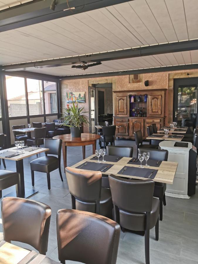 Le P'Tit Bouchon Hotell Rambervillers Eksteriør bilde